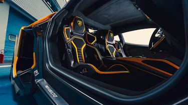 Lamborghini Revuelto SV