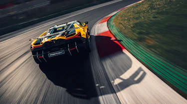 Lamborghini Revuelto SV