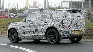 2028 Defender Sport