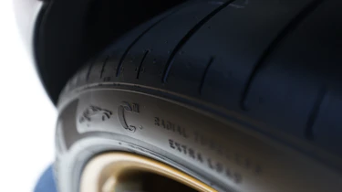 Pirelli Cyber Tyre