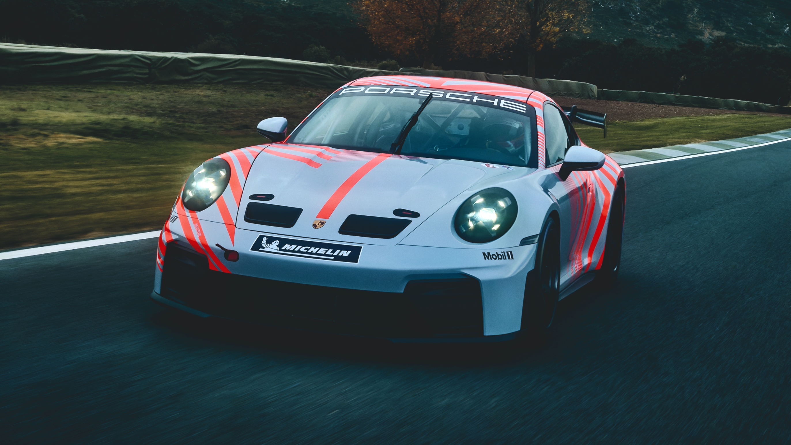 Porsche 911 Challenge