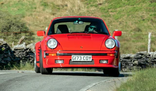 Porsche 911 Turbo S 930