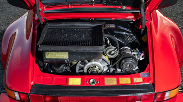 Porsche 911 Turbo S 930
