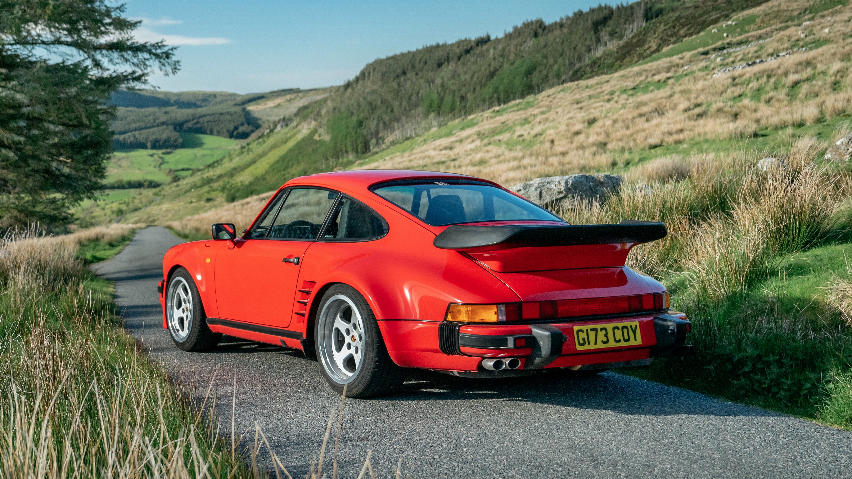 Porsche 911 Turbo S 930