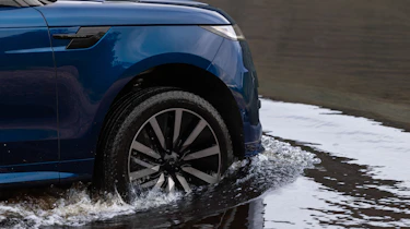 Range Rover Sport Electric