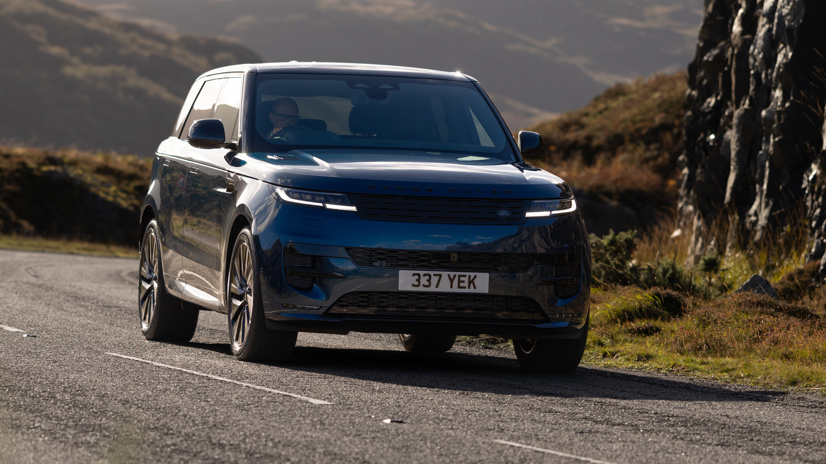 Range Rover Sport Electric