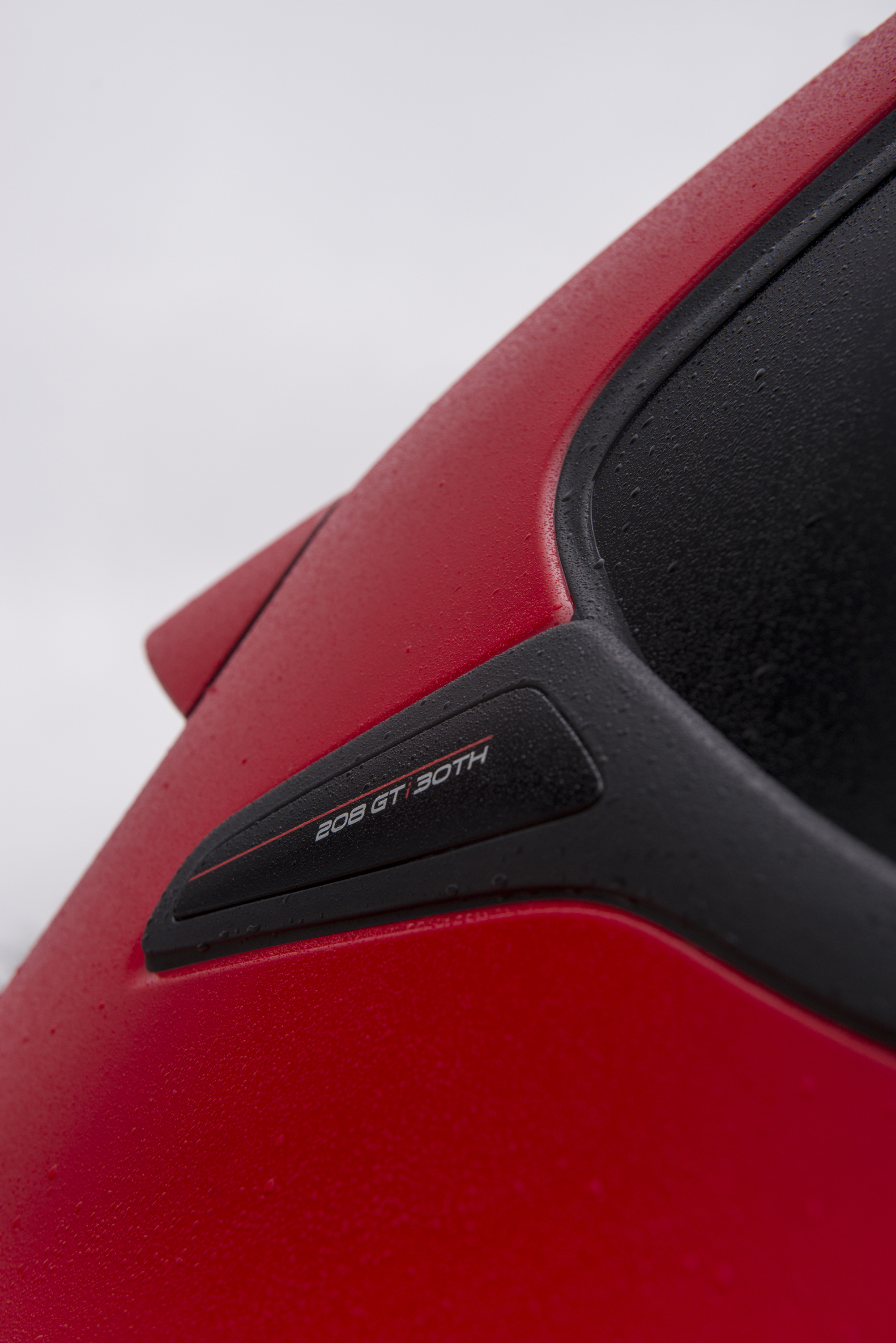 Peugeot 208 GTI 30th Anniversary
