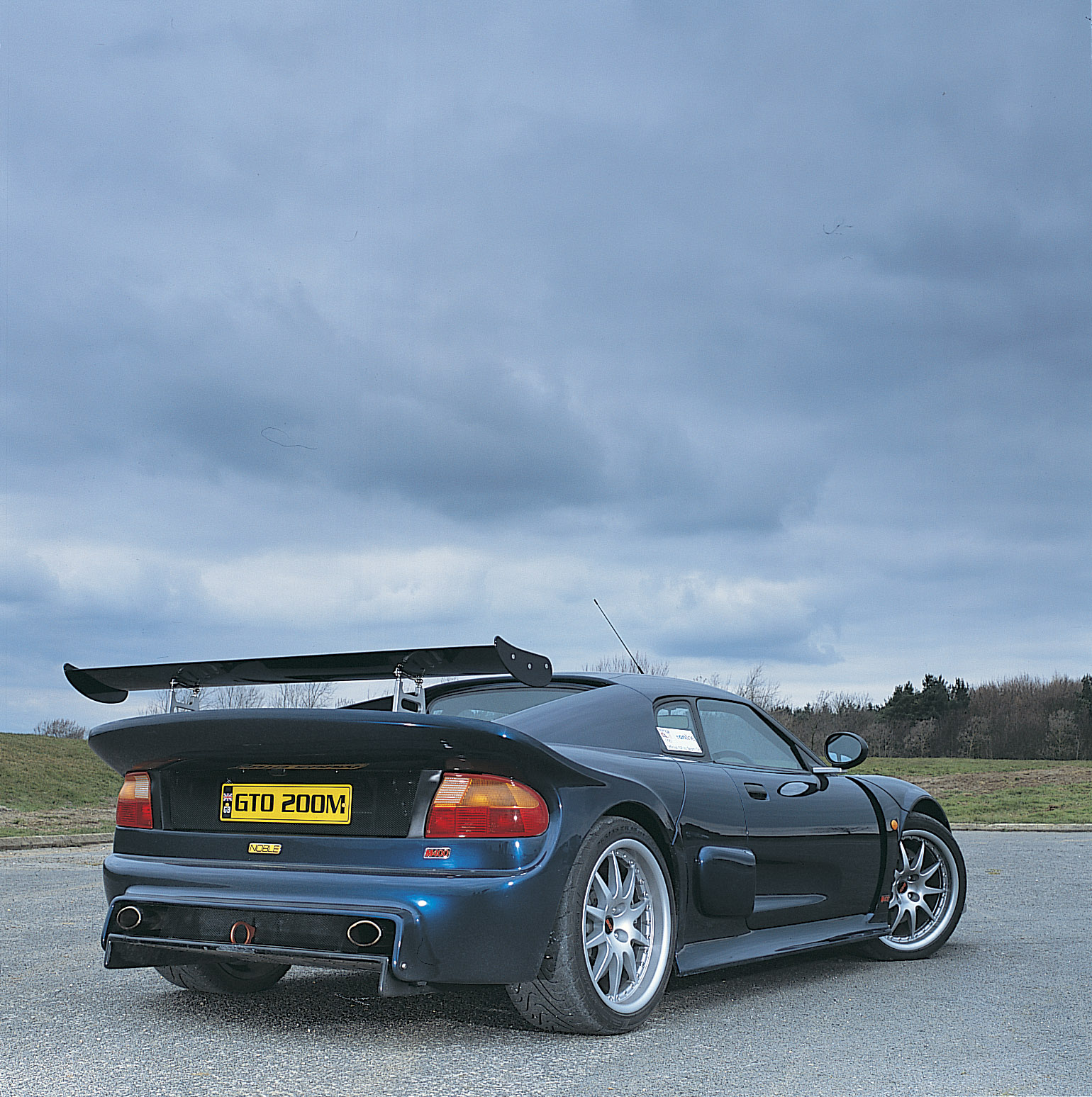 Noble M12 GTO