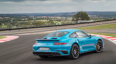 991.2 Porsche 911 Turbo S - rear static 3