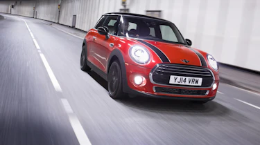 Mini Cooper D front 3/4 night