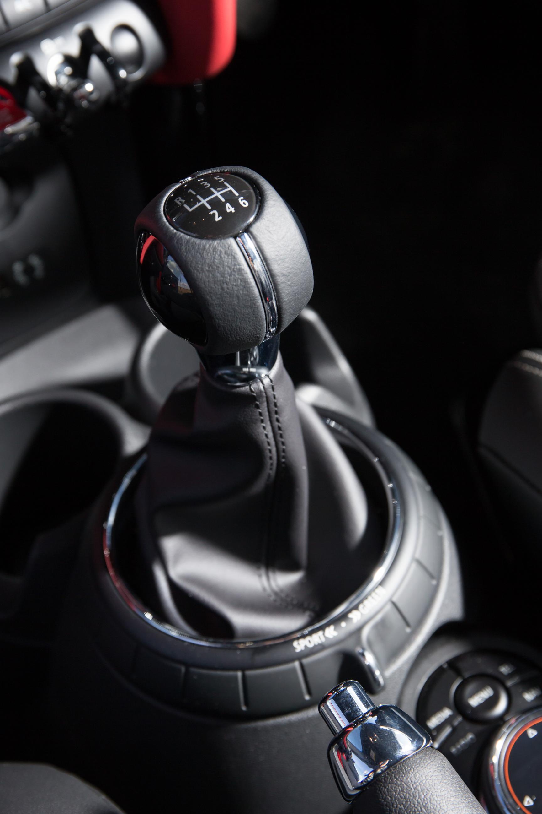 Mini Cooper D gear lever