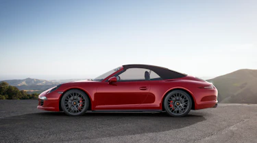Porsche 911 GTS Cabriolet