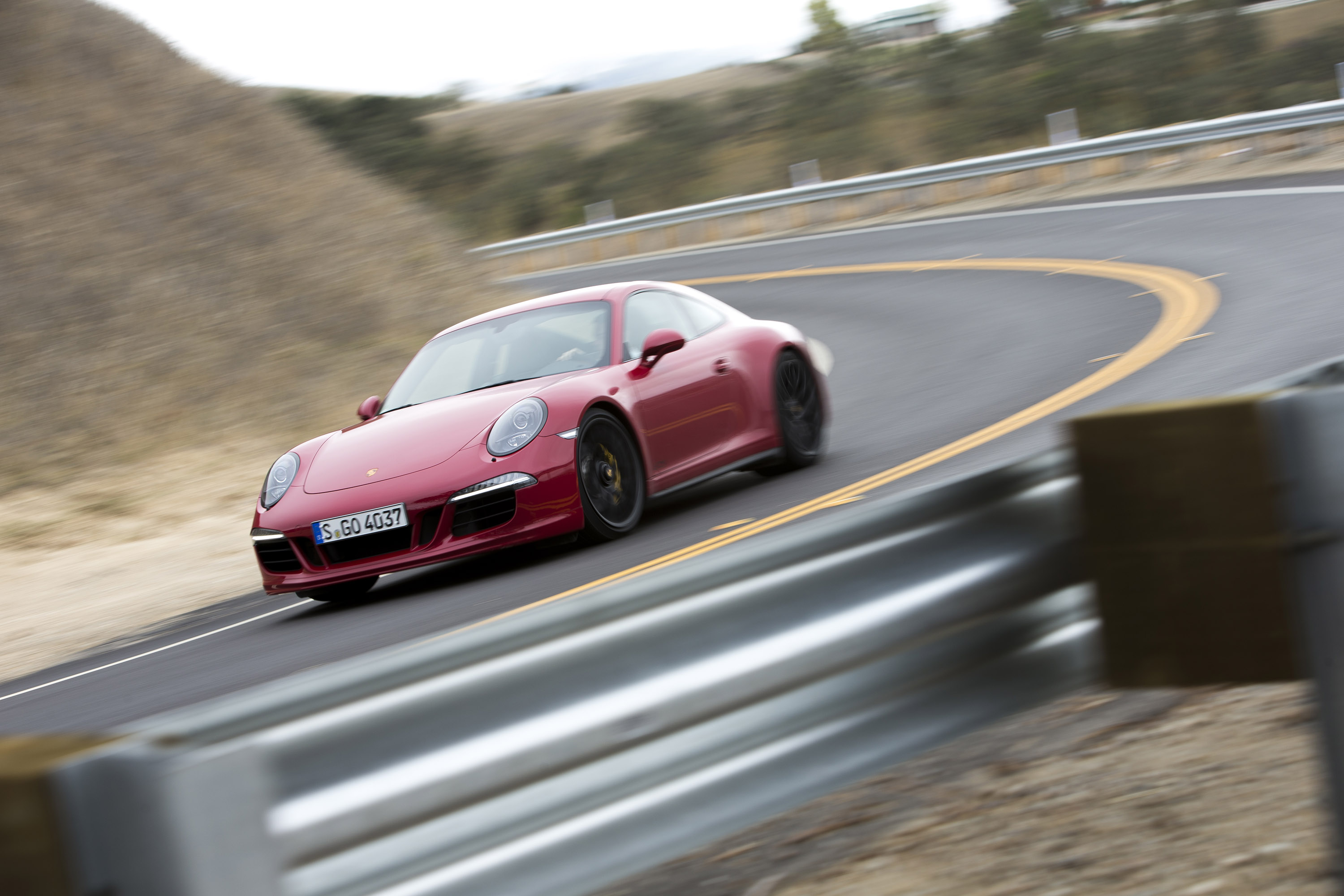 Porsche 911 Carrera GTS
