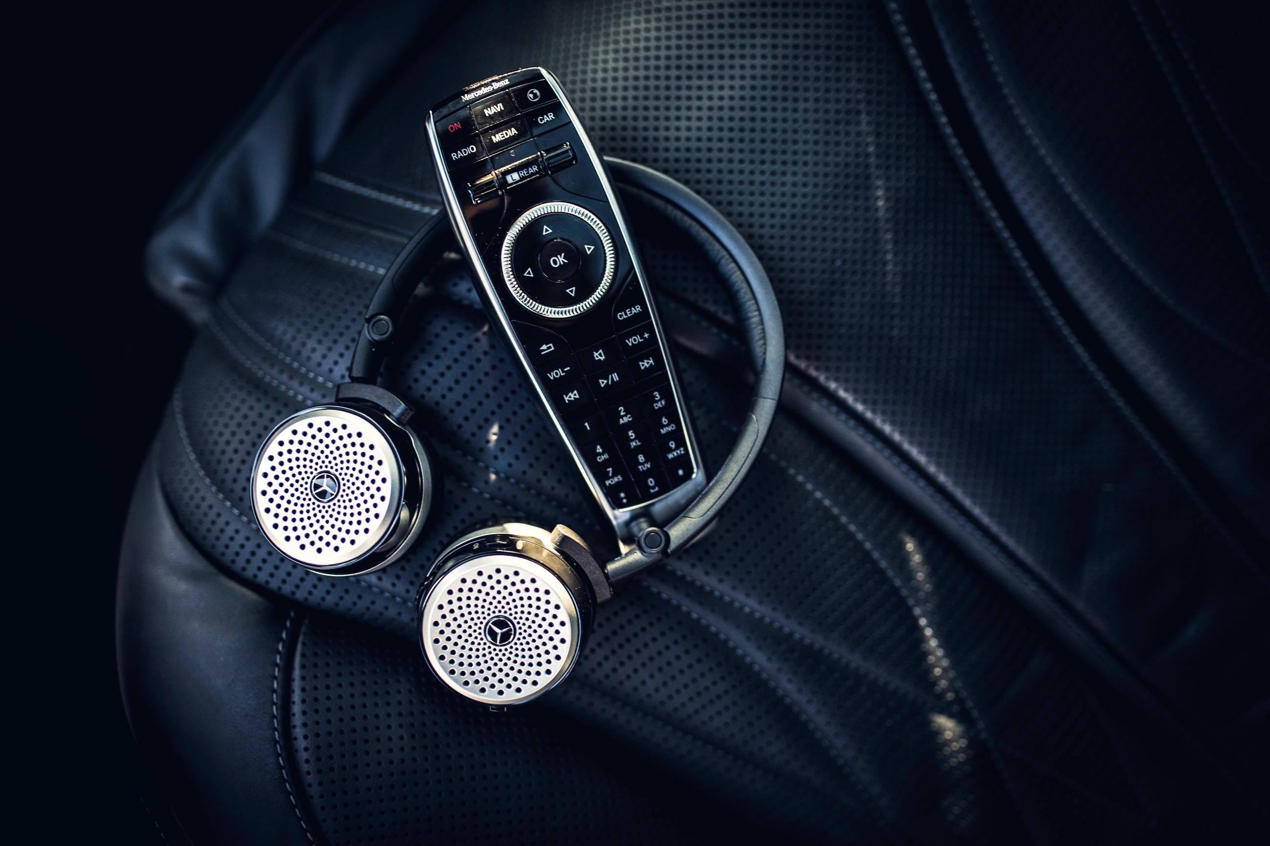 Mercedes-Benz S-class – remote