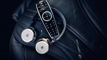 Mercedes-Benz S-class – remote