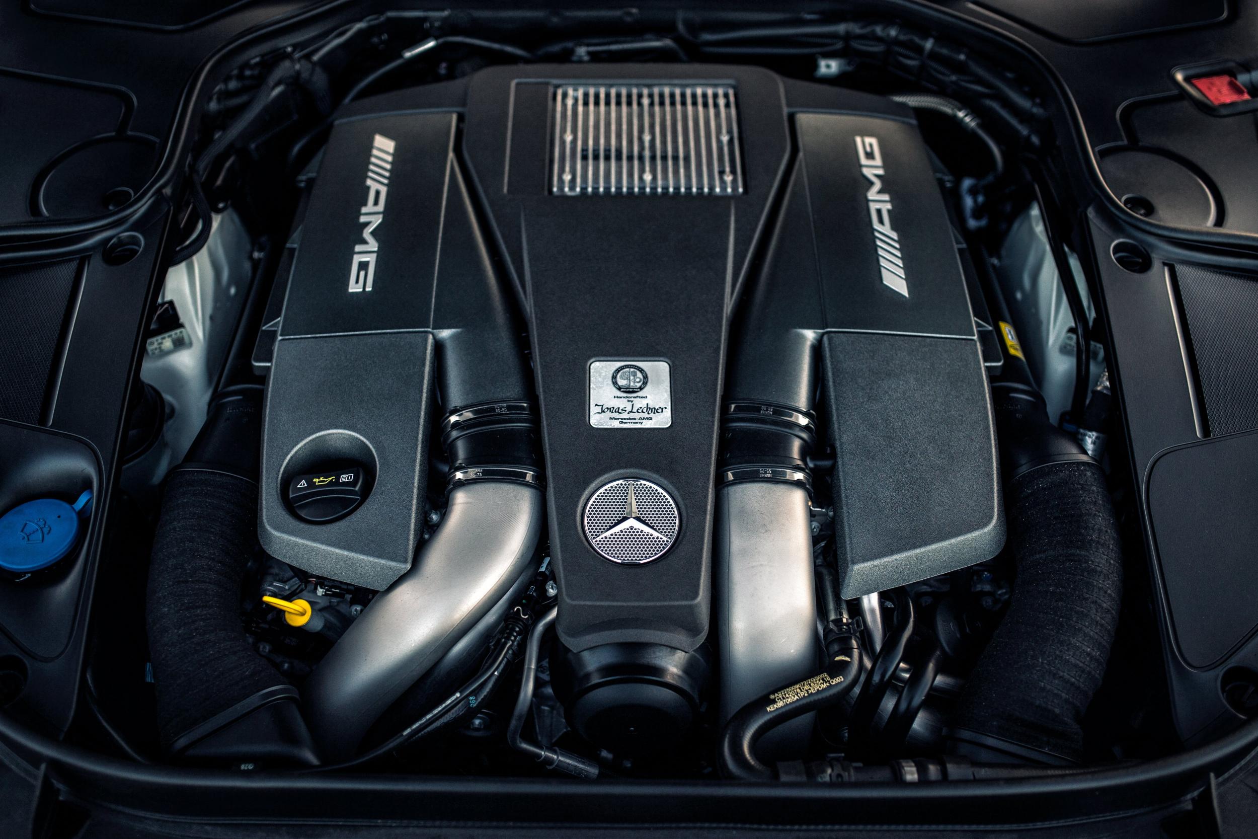 Mercedes-Benz S-class – engine