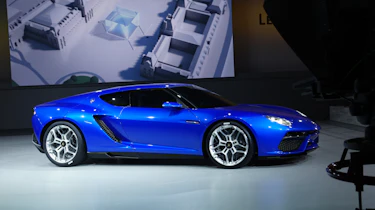 Lamborghini Asterion unveiled at the Paris motor show