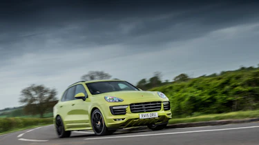 Porsche Cayenne GTS - Front