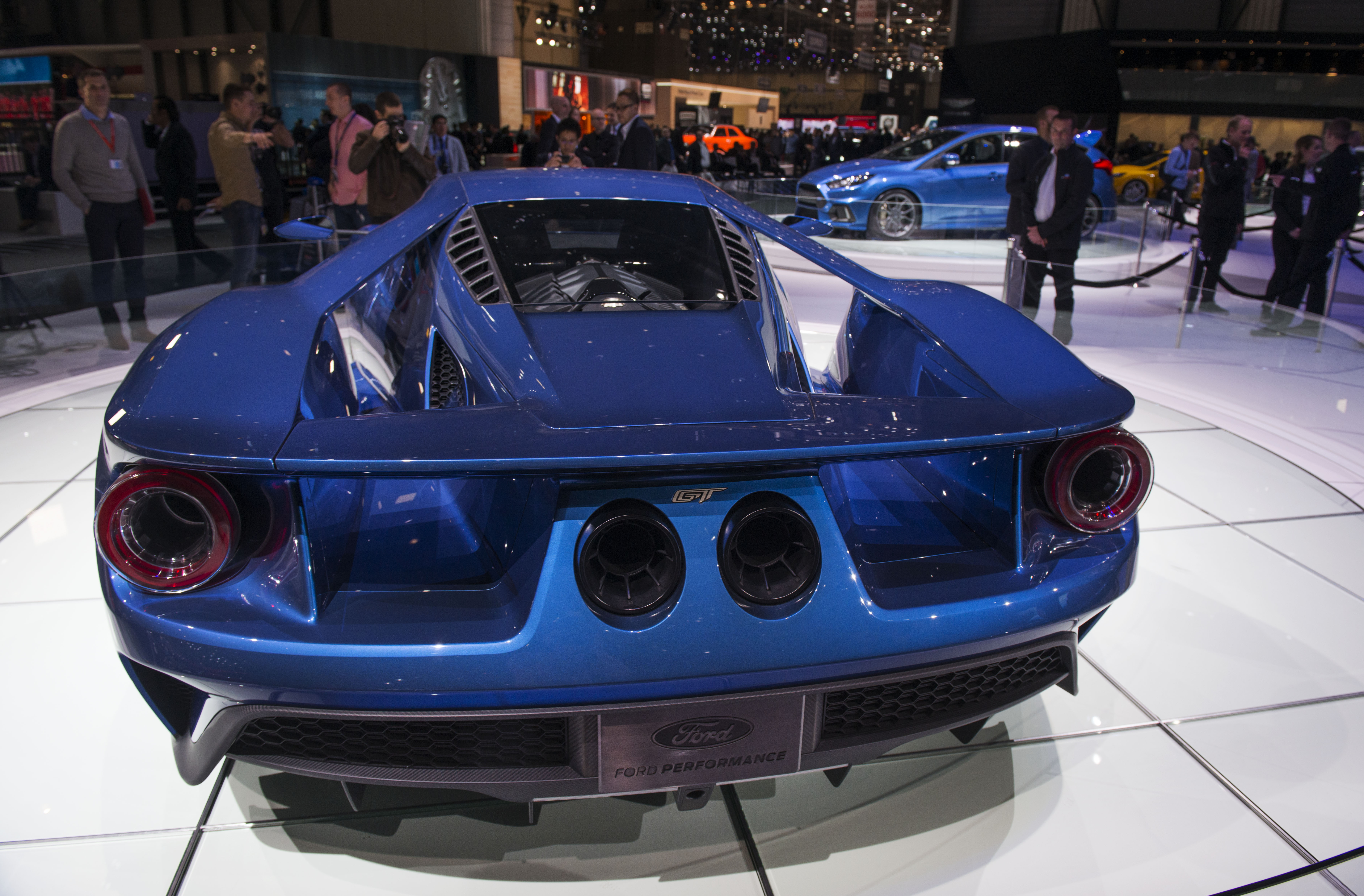 2016 Ford GT - show pic