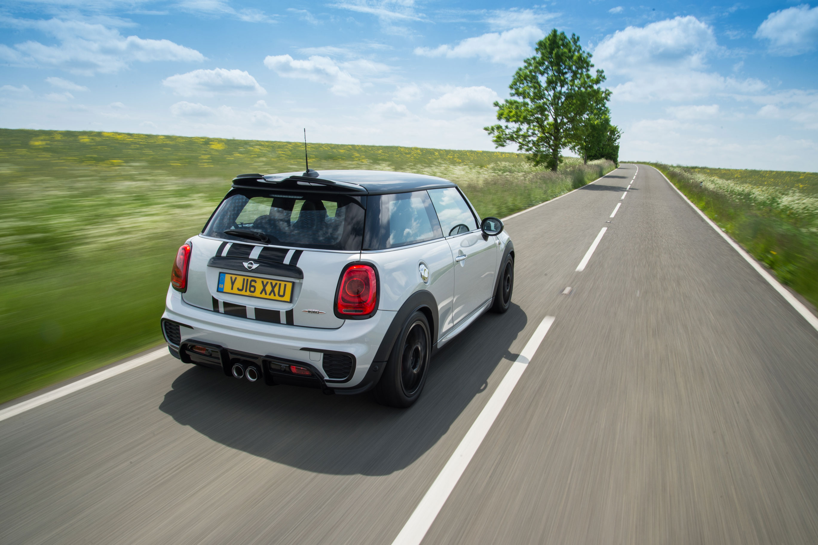 Mini John Cooper Works Challenge - Rear