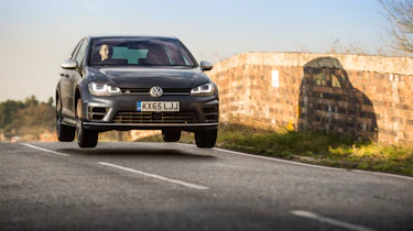 Golf R