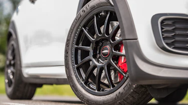 Mini John Cooper Works Challenge - Wheel