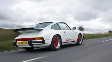 Porsche 911 Carrera CS