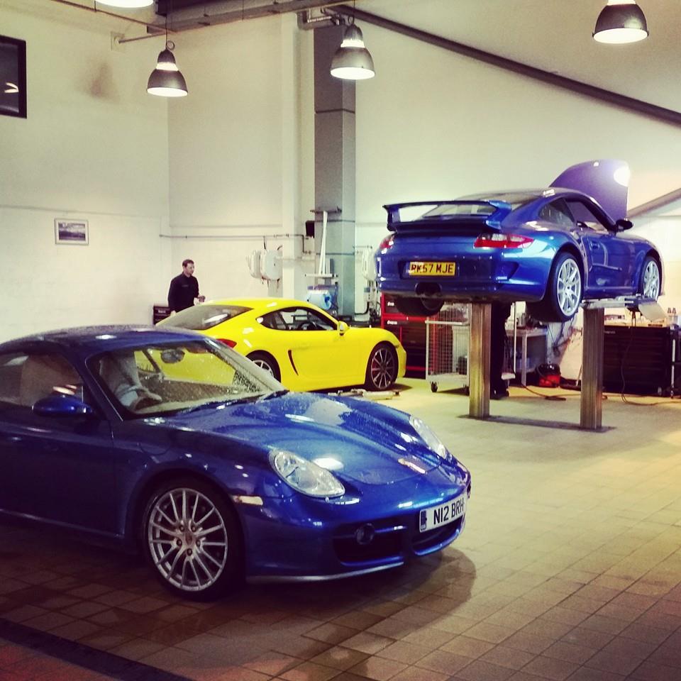Porsche Cayman S