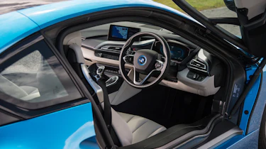 BMW i8 interior