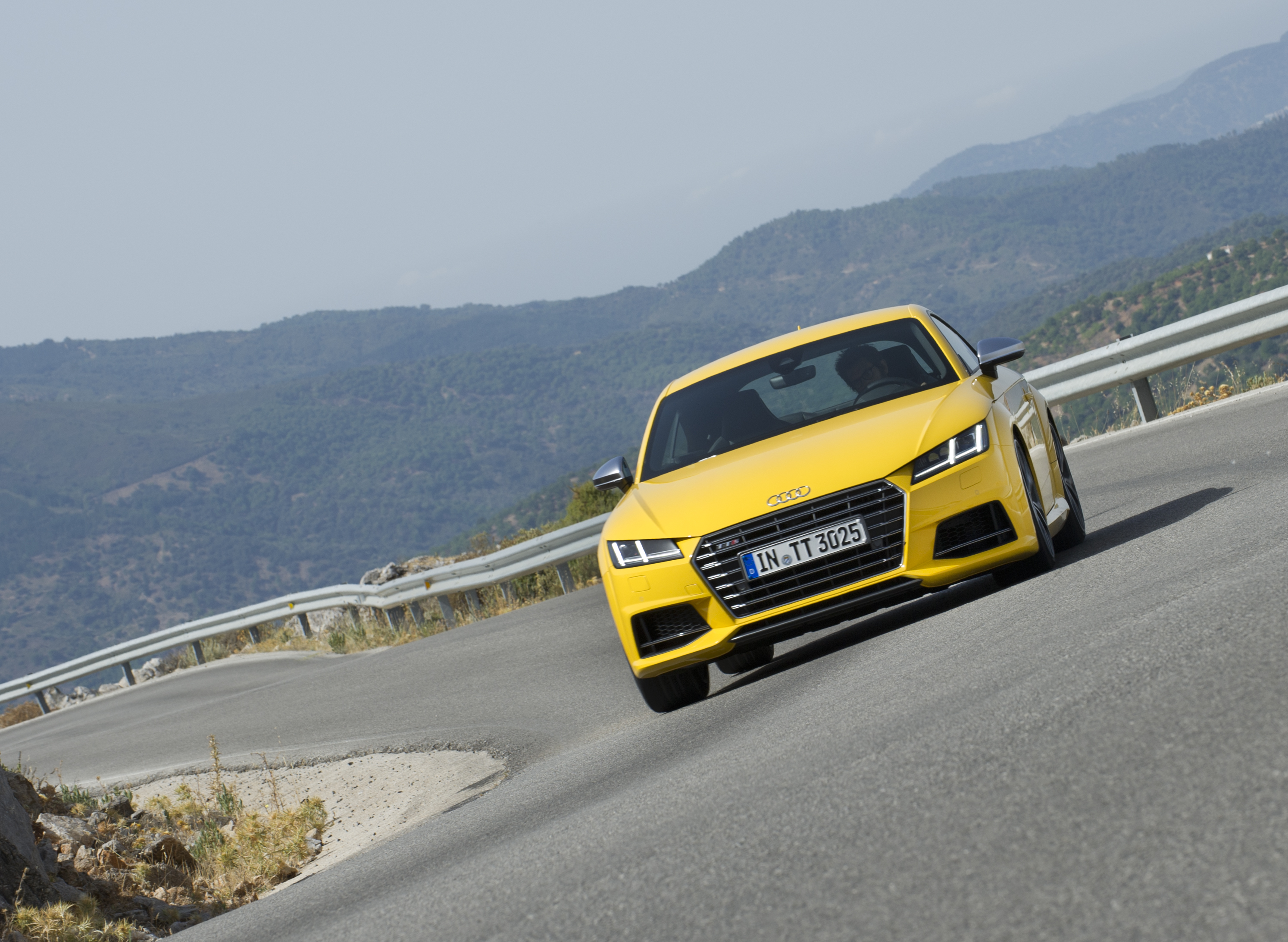 Audi TT S cornering