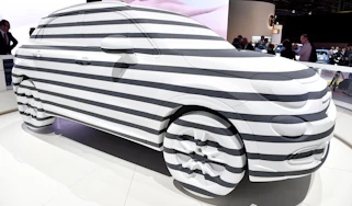 Fiat 500x sculpture: Paris motor show 2014