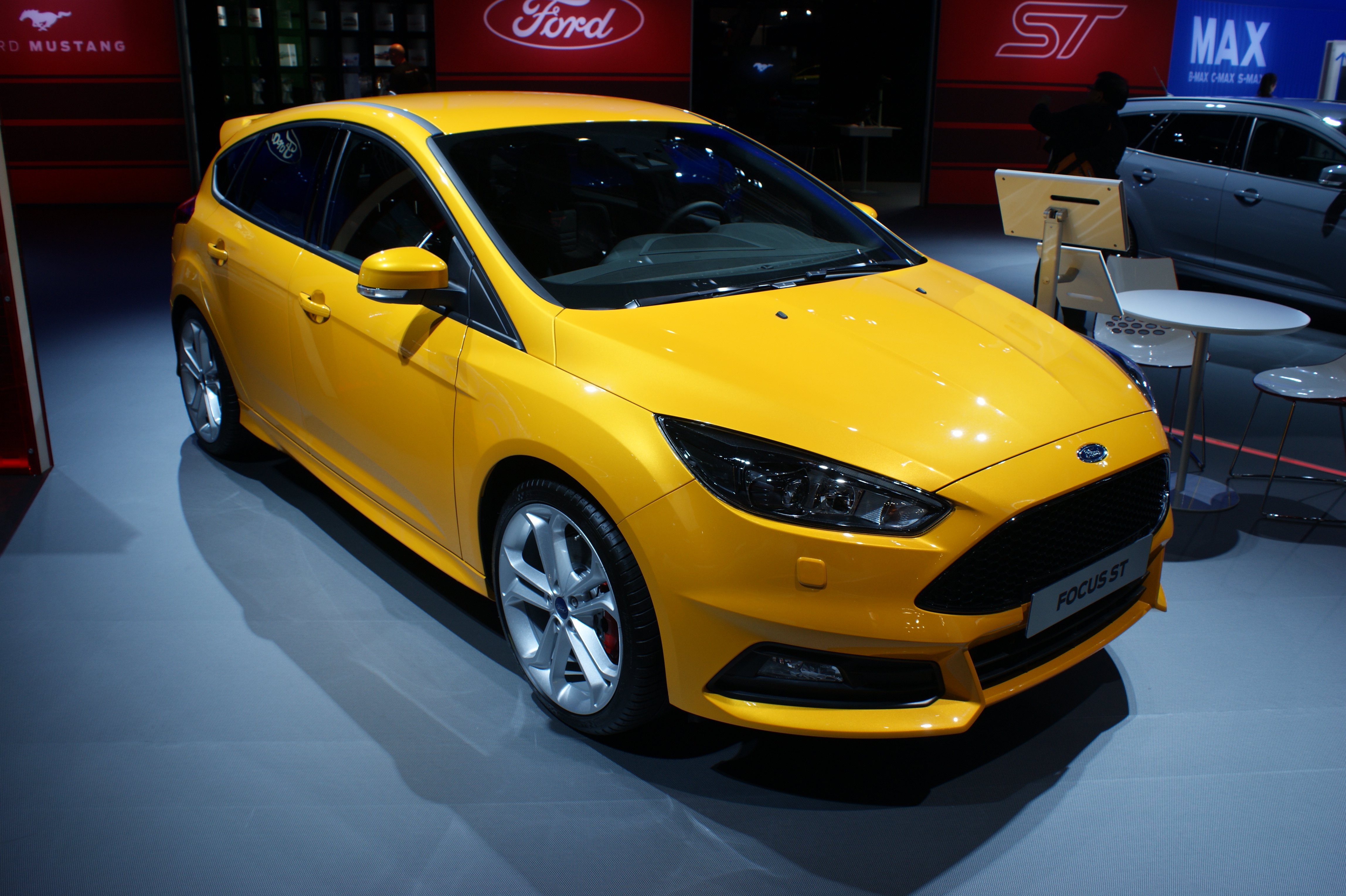Ford Focus ST at the Paris motor show