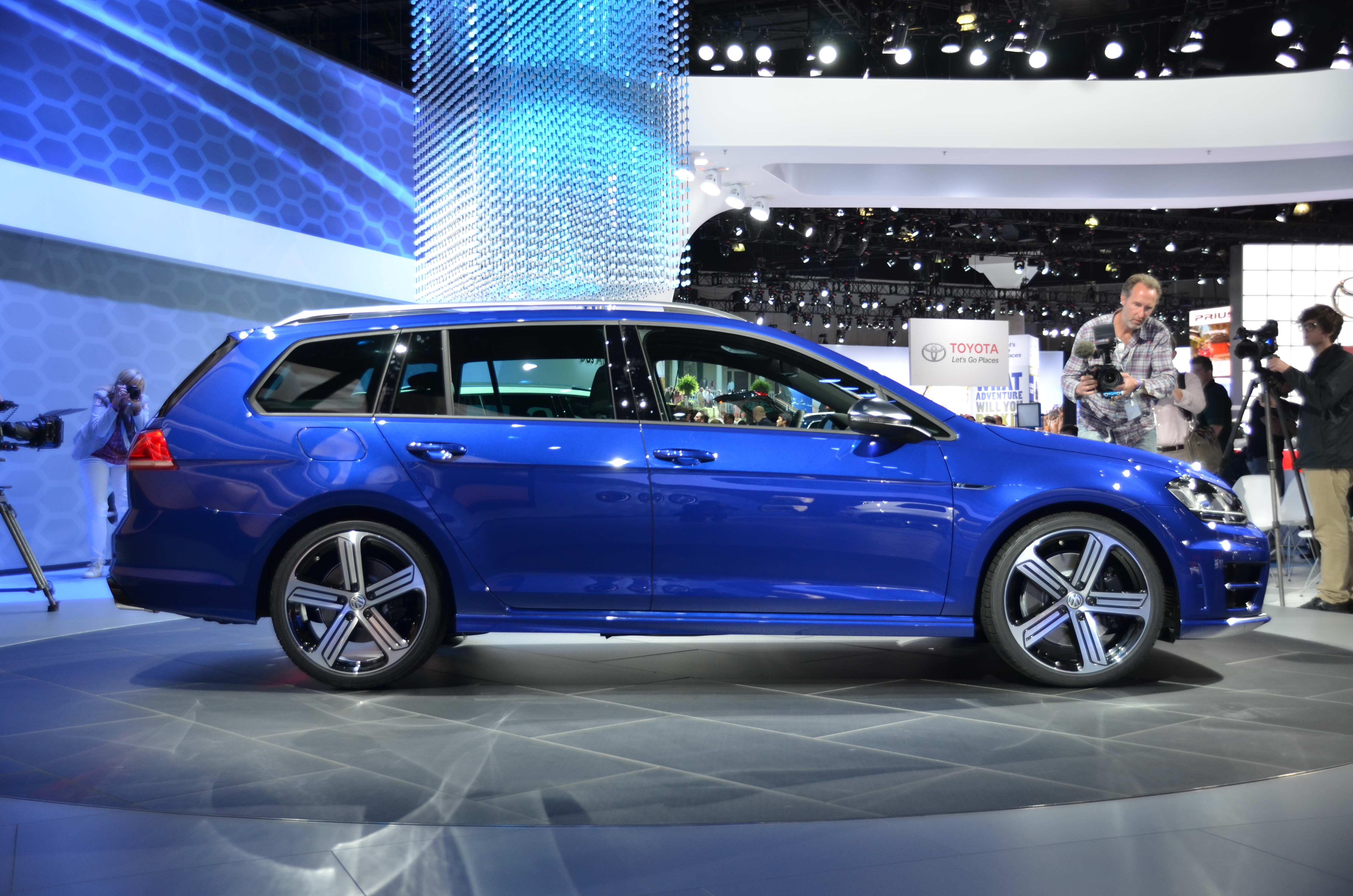 Volkswagen Golf R estate