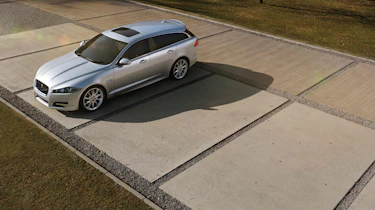 Jaguar XF Sportbrake officially unveiled