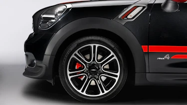 Mini Countryman John Cooper Works alloy wheel