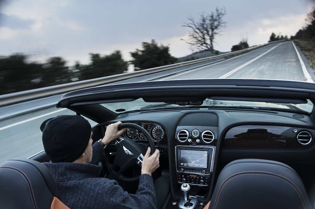 Bentley Continental GTC V8 interior