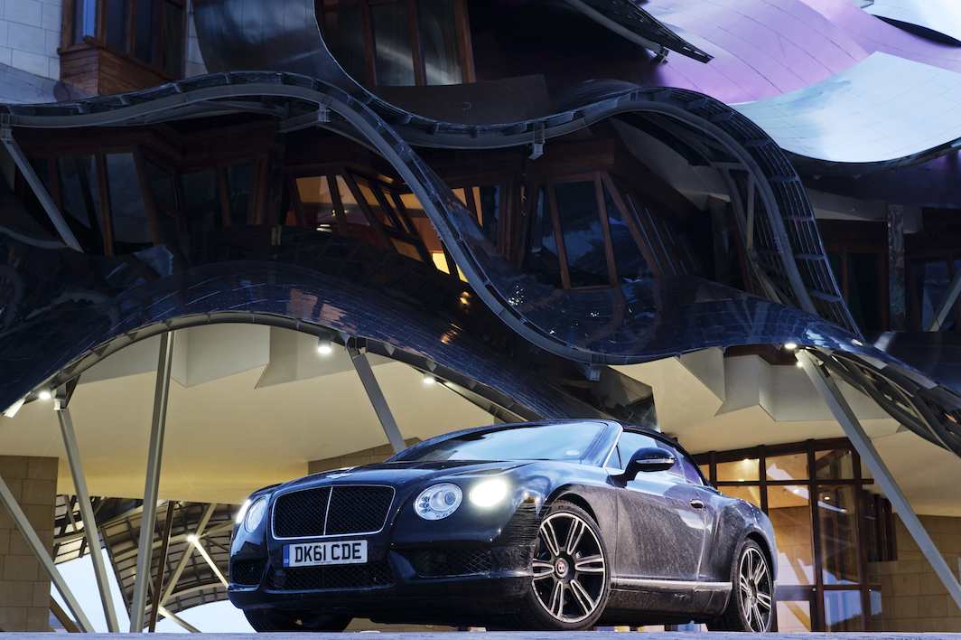 Bentley Continental GTC V8