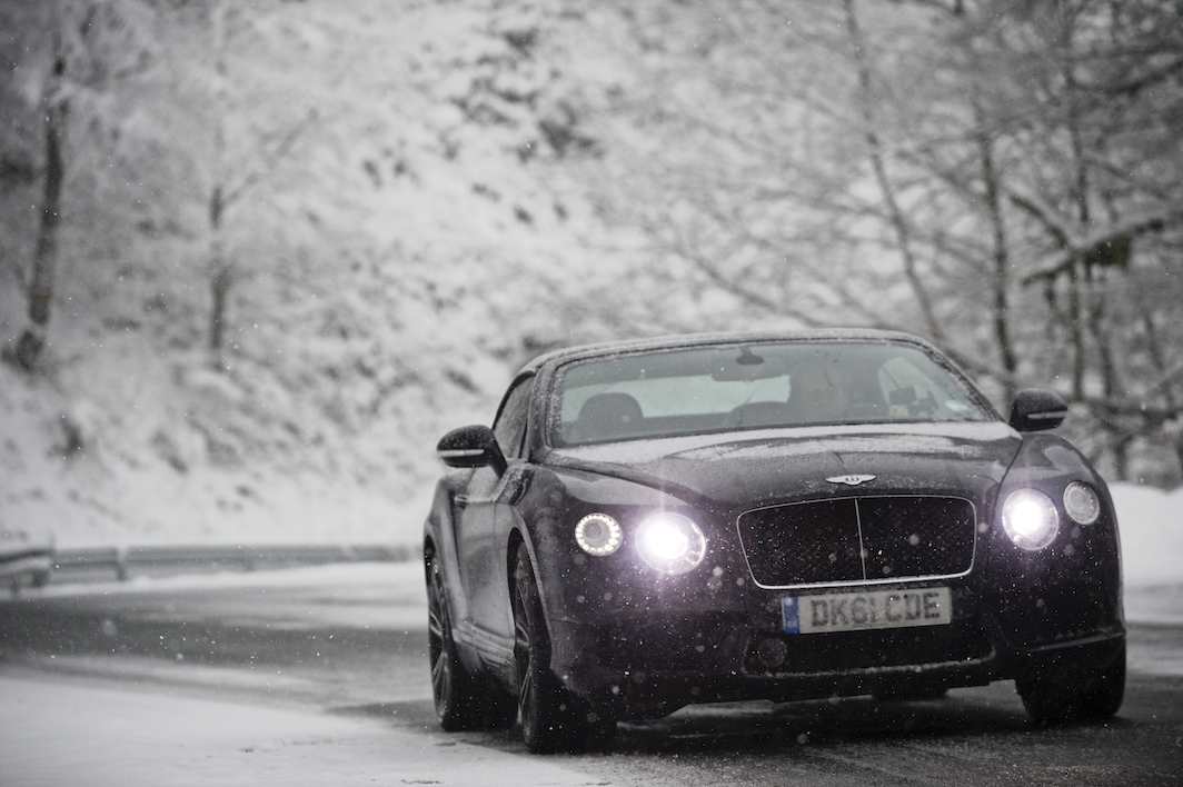 Bentley Continental GTC V8