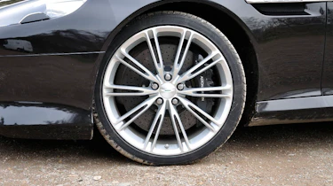 Aston Martin Virage Volante alloy wheel