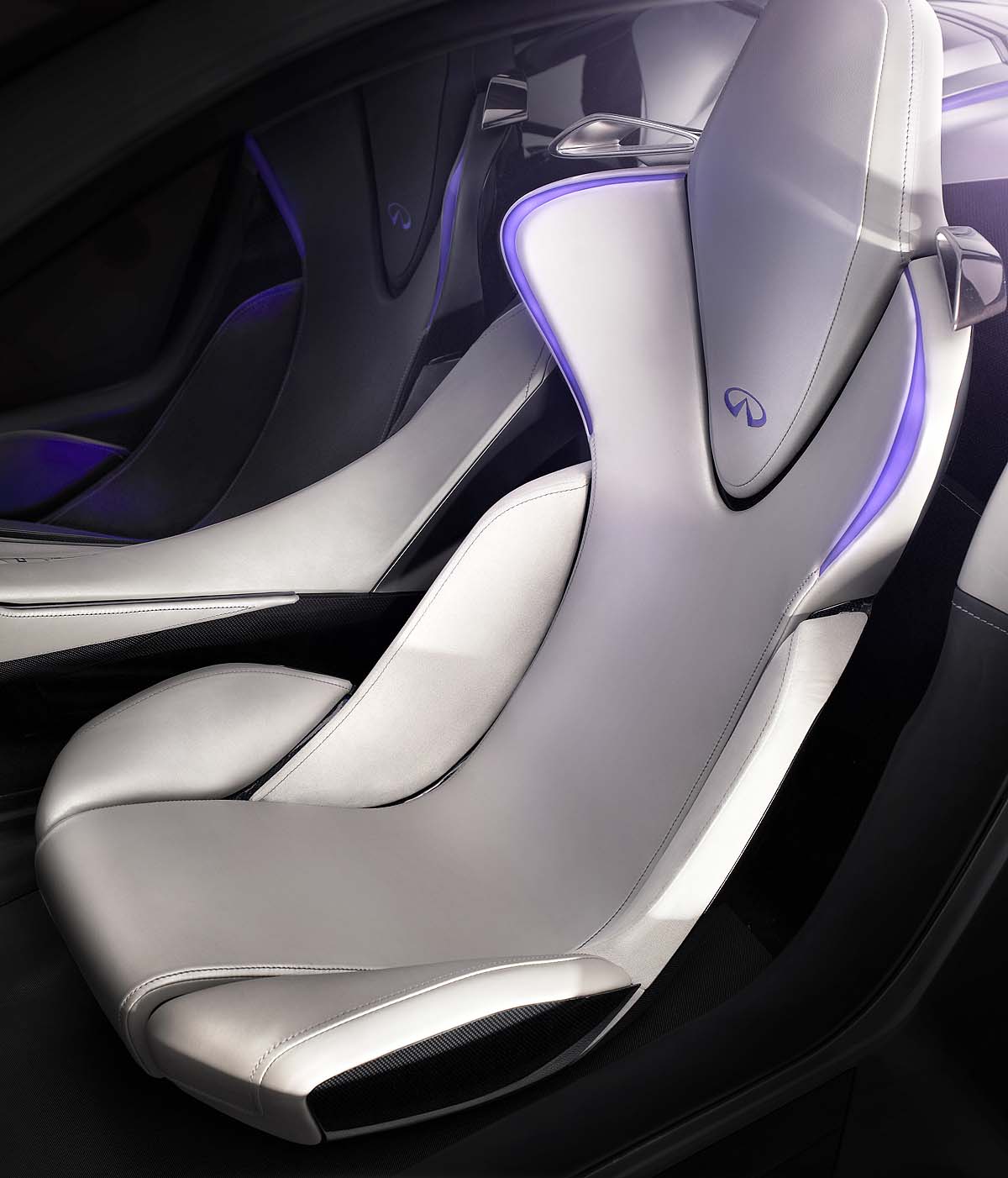 Infiniti Emerg-e