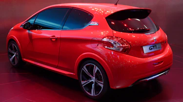 Geneva motor show Peugeot 208 GTI