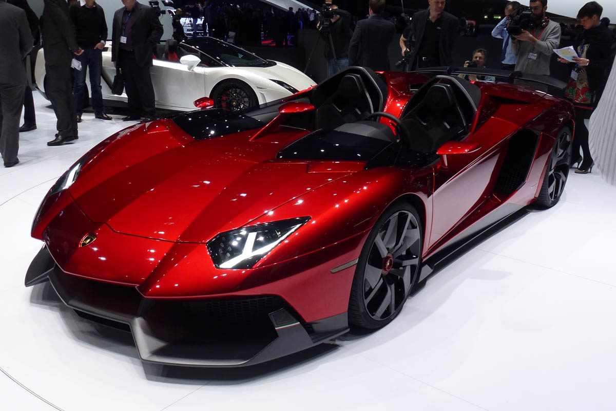 Geneva motor show Lambo Aventador J