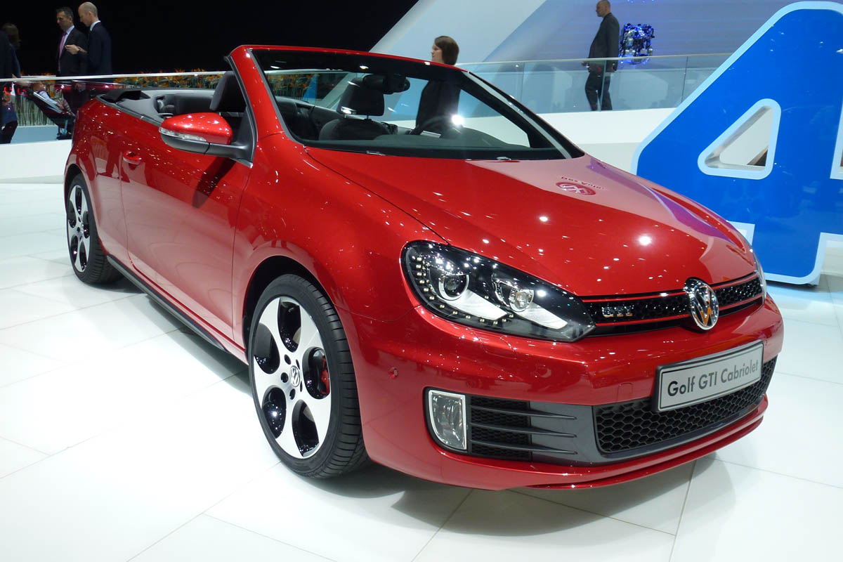 Geneva motor show Golf GTI cabrio