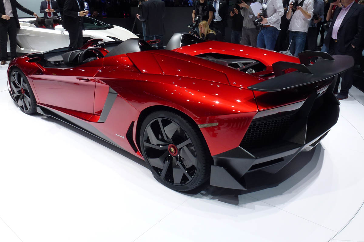 Geneva 2012: more Lamborghini Aventador J pics