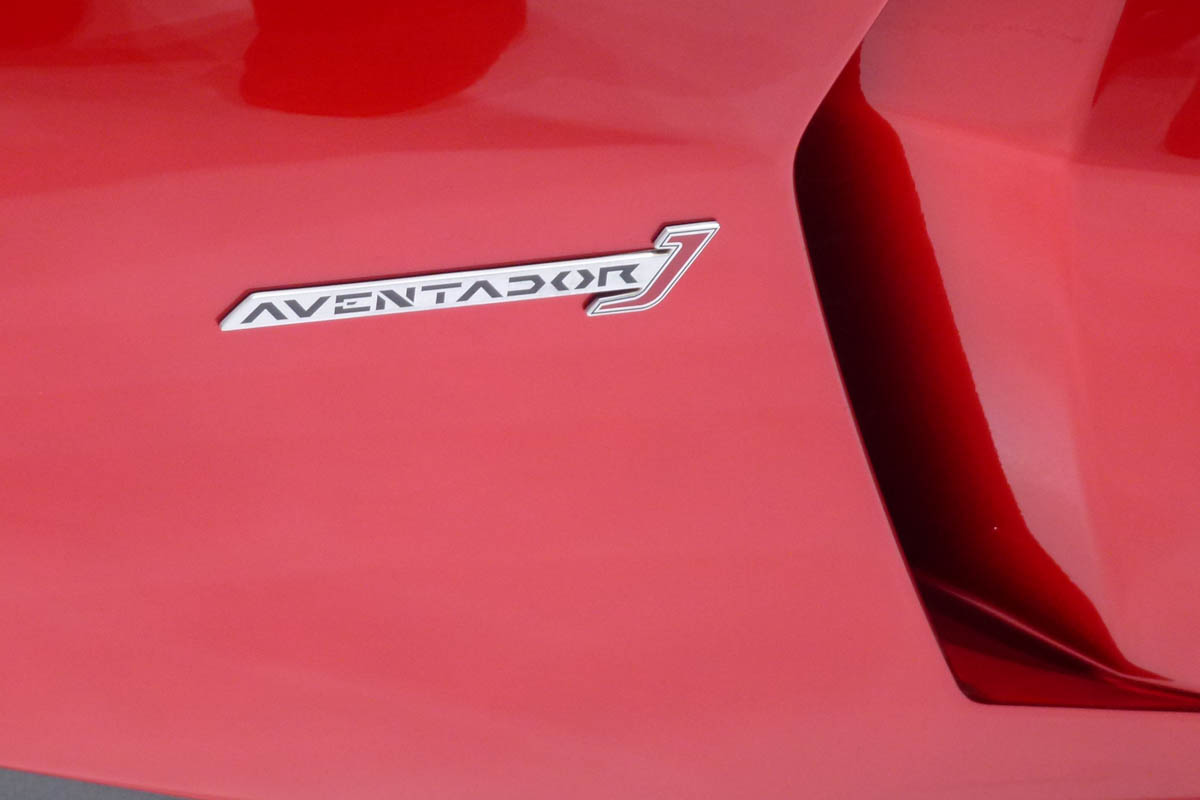 Geneva 2012: more Lamborghini Aventador J pics