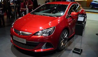 Geneva 2012: Vauxhall Astra VXR