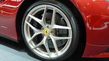 Ferrari F12 Berlinetta alloy wheel