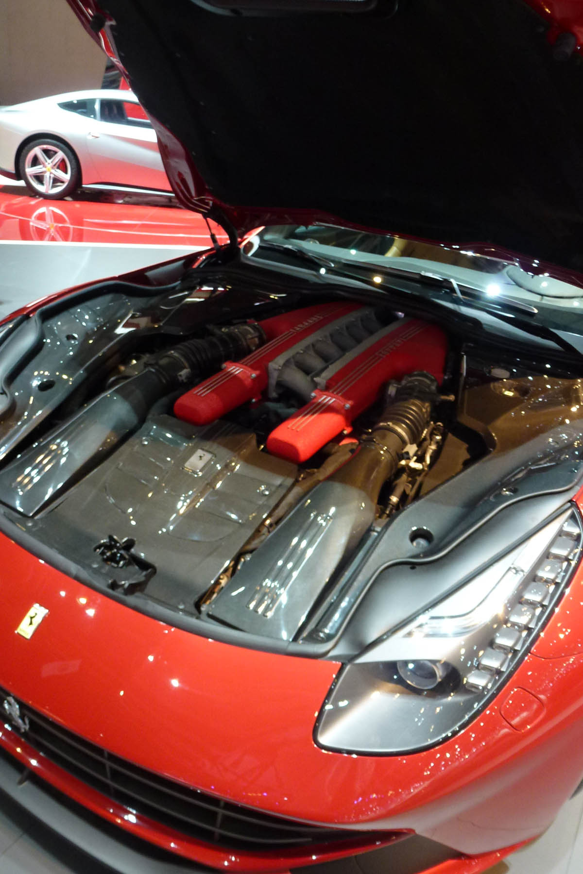 Ferrari F12 Berlinetta V12 engine