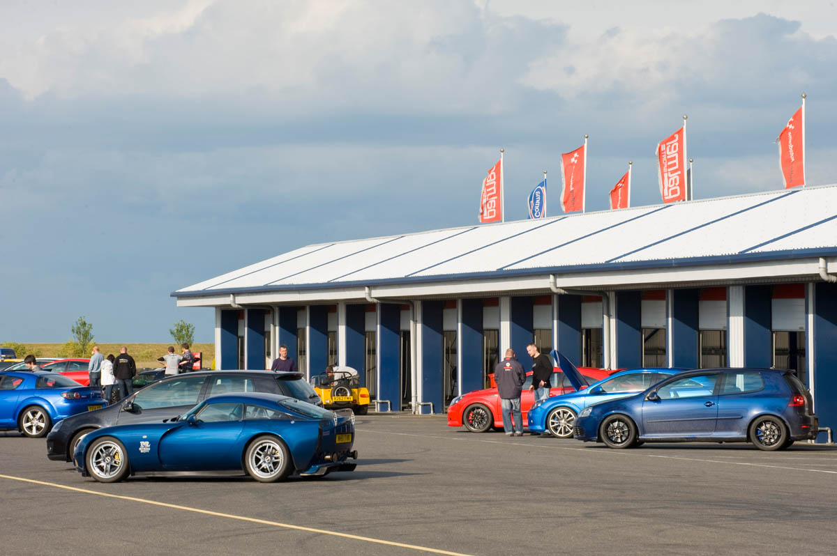 evo's 2012 trackday dates