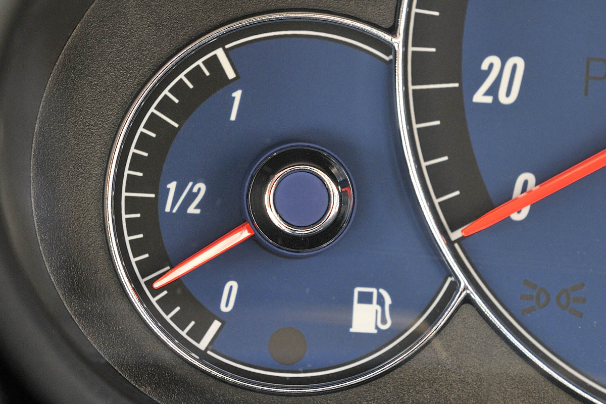 Fuel gauge